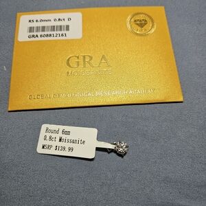 Moissanite Round Pendant 0.8ct Certified